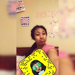 Meet your Posher, Darnisha